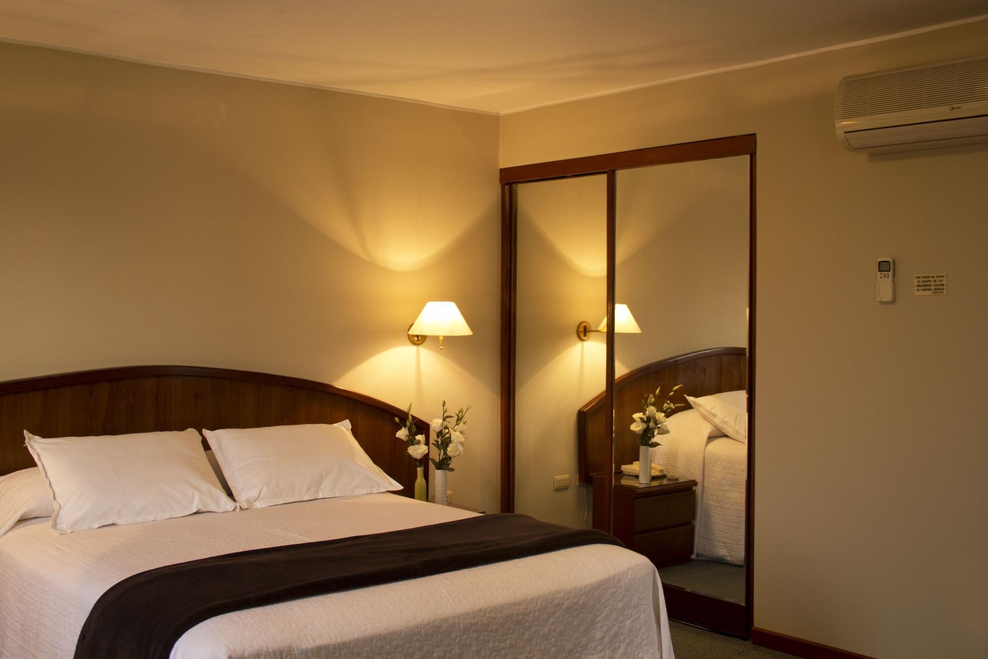 Hotel Park Suites Lima Exteriér fotografie