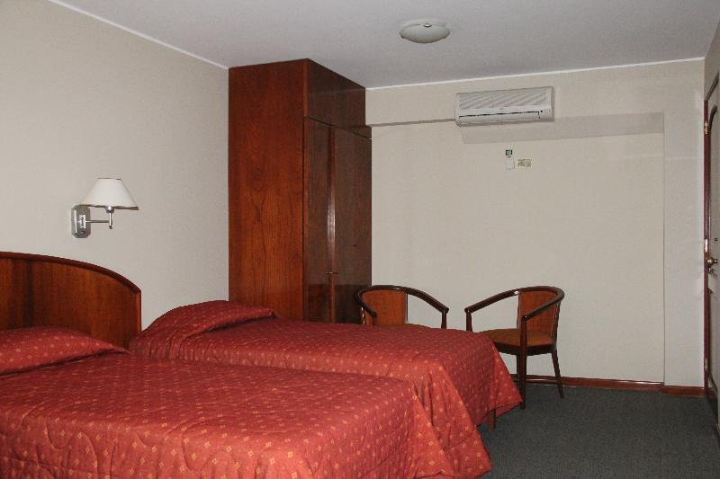 Hotel Park Suites Lima Exteriér fotografie