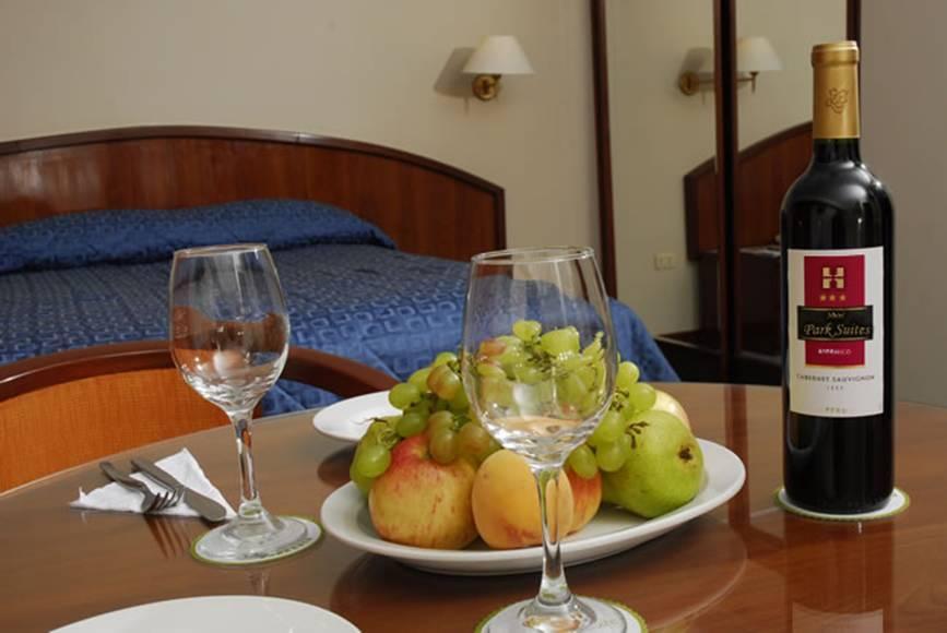 Hotel Park Suites Lima Pokoj fotografie