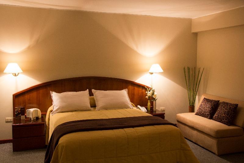 Hotel Park Suites Lima Exteriér fotografie